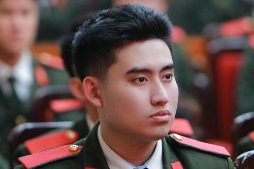 Thủ khoa 10X được giữ lại làm giảng viên trường công an
