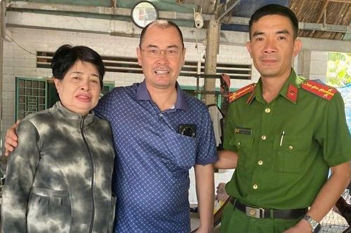 Người đàn ông Pháp gốc Việt tìm lại cô ruột sau hơn một thập kỷ xa cách