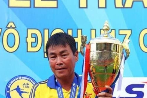 Cựu danh thủ Hồ Văn Lợi qua đời