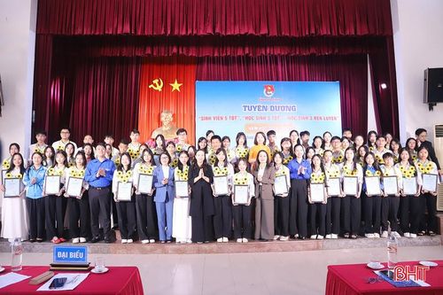 Tỉnh đoàn Hà Tĩnh tuyên dương 58 học sinh, sinh viên tiêu biểu