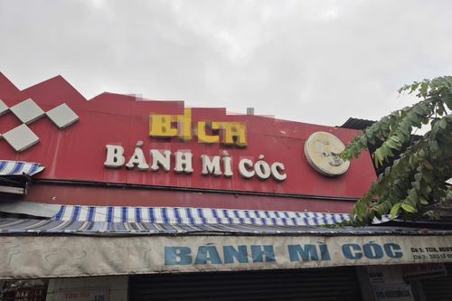 Vụ ngộ độc bánh mì TP Hồ Chí Minh: Nhiều sai phạm trong nguyên liệu và kinh doanh