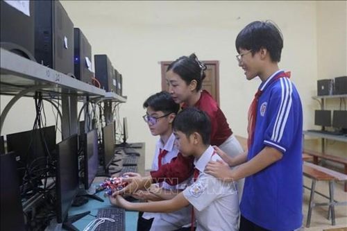 Năng lực chuyển đổi số - 'điểm sáng' của giáo viên Việt Nam