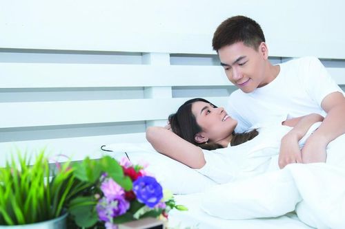 Đừng để 'chuyện ấy' thành... 'cơm nguội'