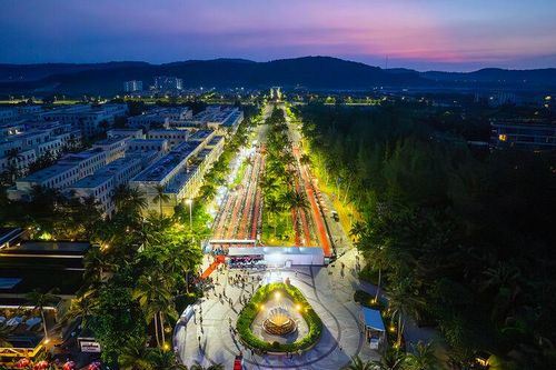 Phú Quốc chạy đà cho APEC bằng IRONMAN 70.3