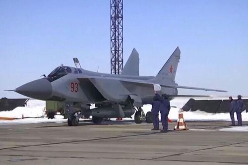 Nga chặn âm mưu chiếm tiêm kích MiG-31 mang tên lửa Kinzhal