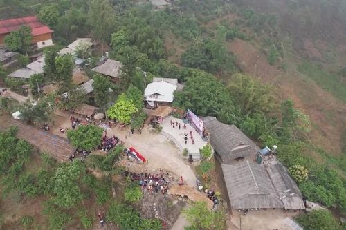 Nông thôn mới 'thắp sáng' bản vùng cao