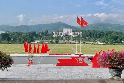 Sẽ tổ chức bắn pháo hoa tầm thấp chào mừng Festival sông Hồng 2025