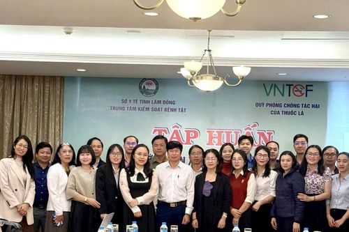 Lâm Đồng xây dựng môi trường làm việc không khói thuốc