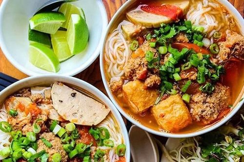 Hà Nội: Khám phá bản đồ ẩm thực bữa sáng trứ danh