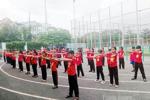 Vững chắc sự nghiệp 'trồng người'