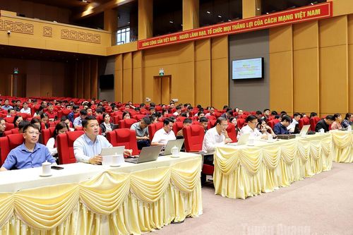 Tập huấn hướng dẫn sử dụng các sản phẩm mật mã và triển khai ứng dụng 'Sổ tay đảng viên điện tử'