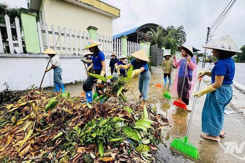 Áo xanh thúc đẩy lối sống xanh