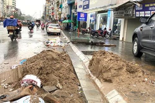 Hoàn thiện quy định xử phạt vi phạm về thi công, bảo trì công trình trong phạm vi đường bộ
