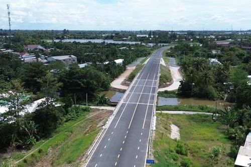 Sắp đến ngày thông xe, tuyến tránh Cao Lãnh hiện thi công ra sao?