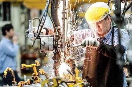Ưu tiên bố trí đầy đủ nguồn lực tài chính để thực hiện Nghị quyết số 68-NQ/TW