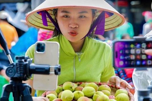 'Giảng đường số' giúp HTX thích ứng với thời đại mới