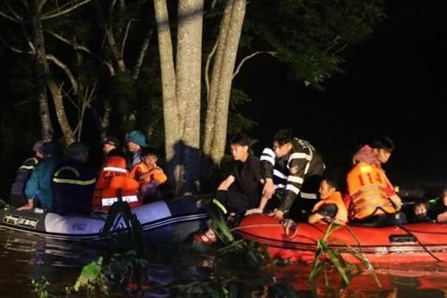 Nâng cao kiến thức, kỹ năng ứng phó với các tình huống thiên tai