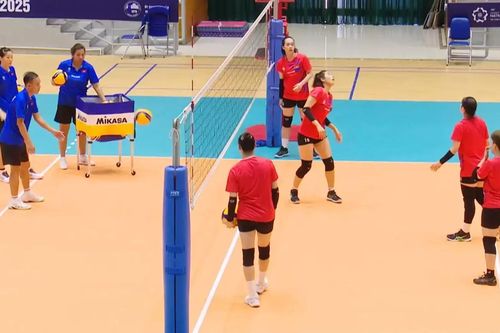 Bóng chuyền nữ Việt Nam thay đổi địa điểm tập luyện