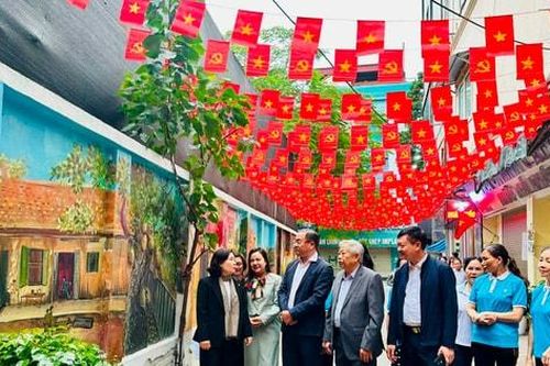 'Ngõ phố hạnh phúc' của người Đống Đa