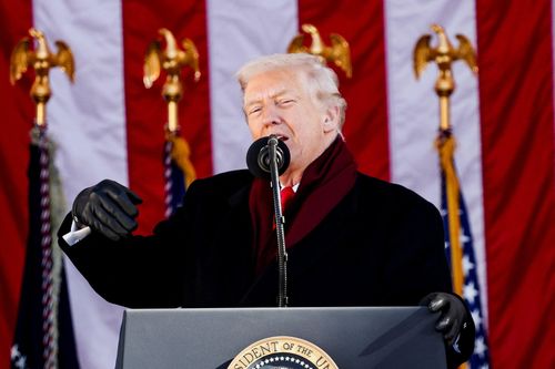 Nhà Trắng phản ứng gay gắt trước cáo buộc về ông Trump