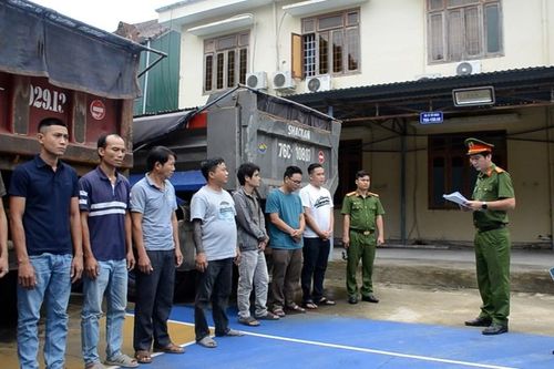 Quảng Ngãi triệt phá đường dây khai thác cát trái phép quy mô lớn trên sông Trà Khúc