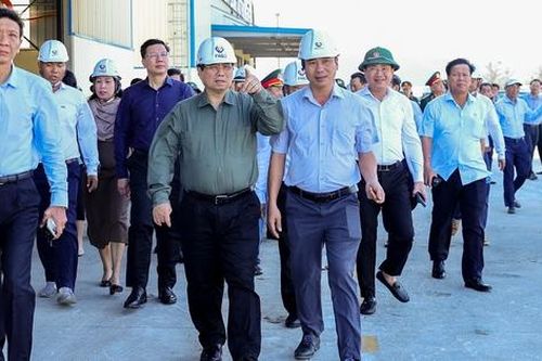 Thủ tướng thăm hỏi, động viên người dân, doanh nghiệp thiệt hại nặng nề do thiên tai, bão lũ tại Gia Lai