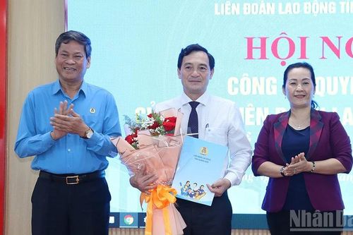 Chỉ định đồng chí Đinh Quốc Tuấn giữ chức Chủ tịch Liên đoàn Lao động tỉnh Quảng Ngãi