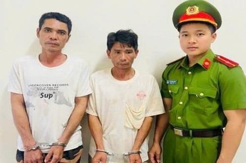 Mượn bão… bẻ cà-phê!