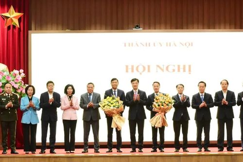 Thành ủy Hà Nội công bố lãnh đạo mới của Ủy ban Kiểm tra và Ban Nội chính