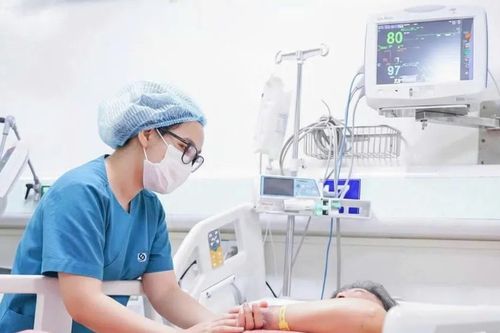 Bệnh nhân nặng nhất trong vụ ngộ độc bánh mì đã hồi phục