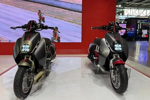 Italjet Roadster 400 - xe ga 'quái thú' giá khoảng 228 triệu đồng