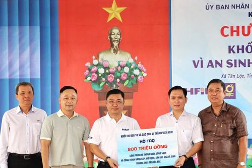 Cụm thi đua 10 - TPHCM trao an sinh hơn 1 tỷ đồng tại Cà Mau
