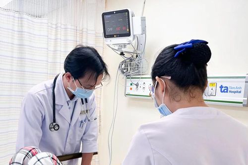 Sở An toàn Thực phẩm TPHCM cảnh báo sau vụ hàng trăm người nghi ngộ độc bánh mì