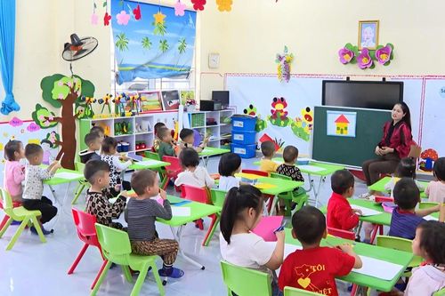 Quảng Ninh sẽ hỗ trợ 100% kinh phí mua sữa cho trẻ mầm non và học sinh tiểu học