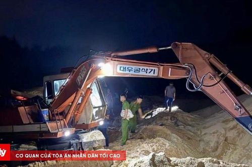 Quảng Trị: Bắt quả tang đối tượng khai thác cát trái phép lúc rạng sáng