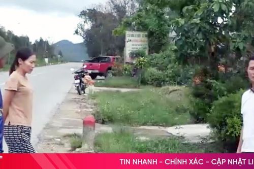 Mòn mỏi chờ mương thoát nước bên QL 12C