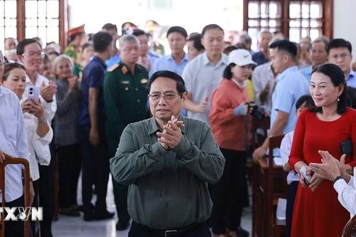 Gia Lai: Thủ tướng dự Ngày hội Đại đoàn kết toàn dân tộc tại xã Đề Gi