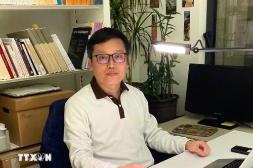 Nhà khoa học Việt Nam thứ hai được bầu làm Viện sỹ thông tấn nước ngoài