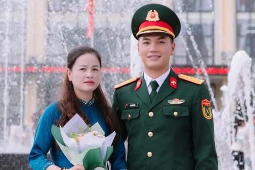 Từng thi lại đại học, chàng trai 23 tuổi thành thủ khoa Đặc công nước