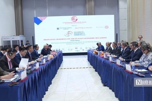 Tp.HCM 'trải chiếu hoa' kêu gọi đầu tư vào các ngành mũi nhọn