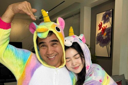 Quyền Linh và con gái diện đồ đôi 'ngọt lịm tim' gây sốt mạng xã hội
