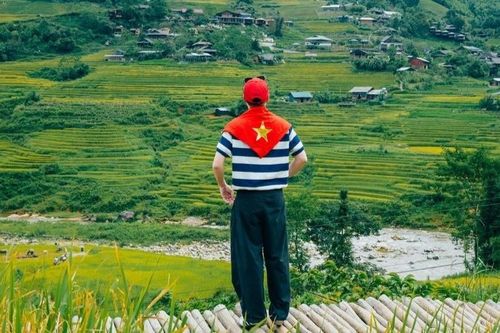 Ngày càng nhiều người Việt thích du lịch một mình: Tự do hay cô đơn?
