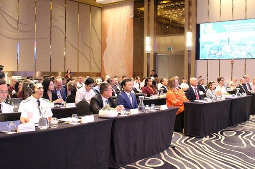 TP. Hồ Chí Minh và Hà Lan thúc đẩy hợp tác logistics xanh và sân bay thông minh
