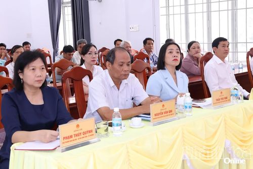 Đại biểu HĐND tỉnh tiếp xúc cử tri xã Suối Hiệp