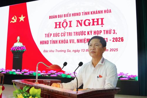 Đại biểu HĐND tỉnh tiếp xúc cử tri đặc khu Trường Sa