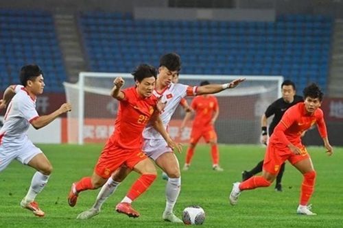 U22 Việt Nam thắng Trung Quốc 1-0, Kim Sang-sik quyết hạ Lào