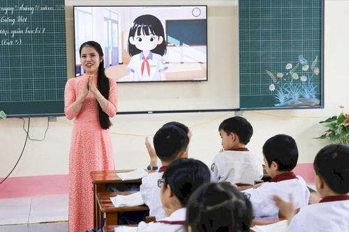 'Lớp học số' của cô Nguyễn Thị Hồng nơi vùng biên Lâm Đồng