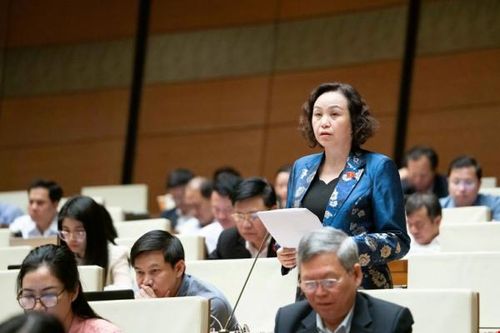 Lo ngại 'nhiệm vụ chính trở thành phụ' khi viên chức được tham gia quản lý ở khu vực tư