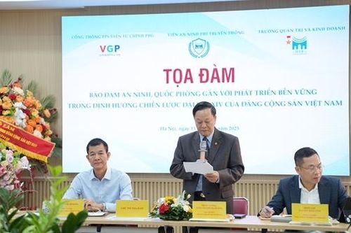 Tọa đàm về bảo đảm an ninh, quốc phòng gắn với phát triển bền vững trong định hướng chiến lược Đại hội XIV của Đảng