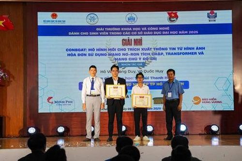 Sinh viên IUH đạt giải Nhì Giải thưởng Khoa học và Công nghệ sinh viên toàn quốc